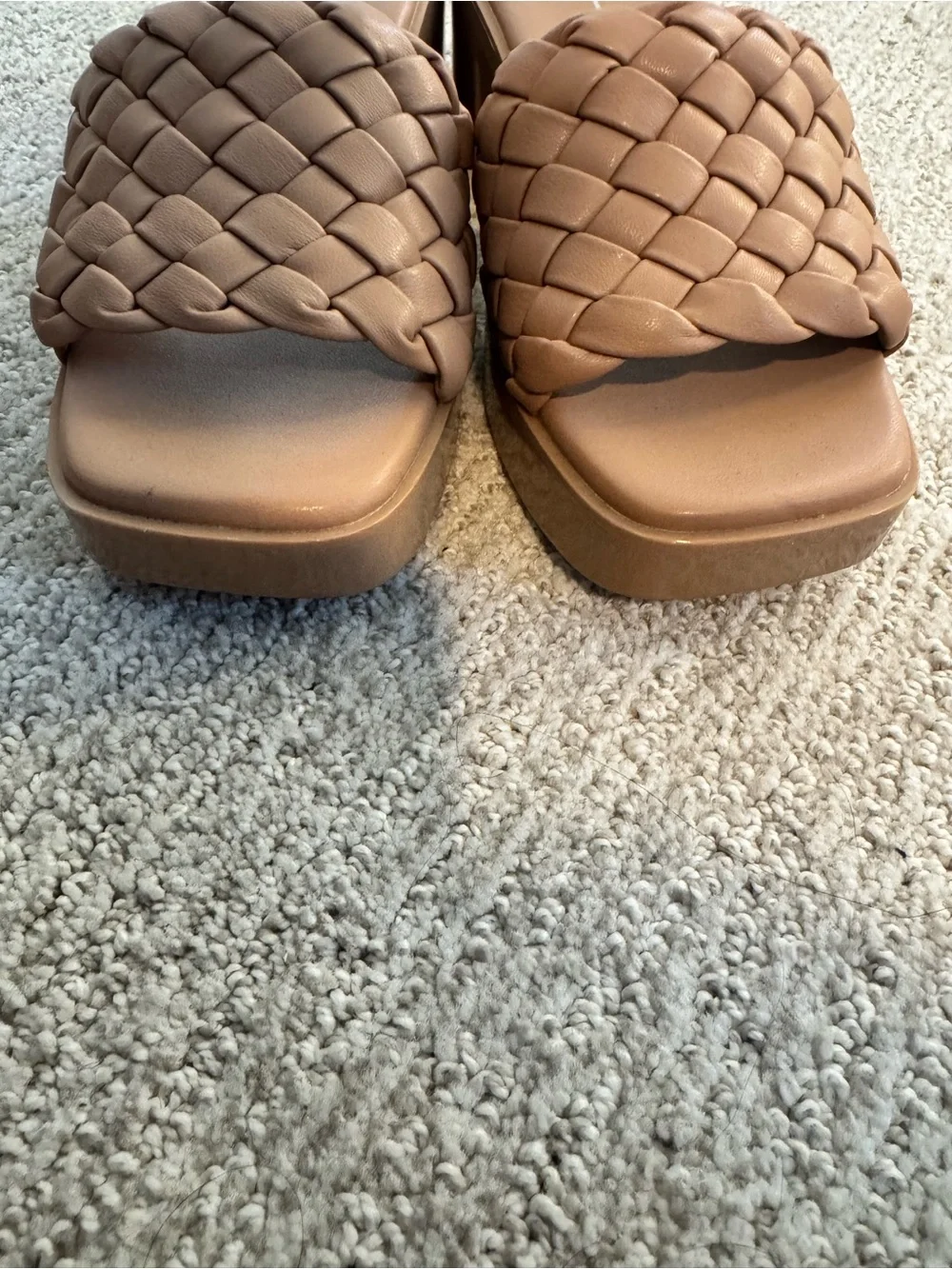 Dolce Vita Braided Tan Slide Mules - Picture 5 of 8
